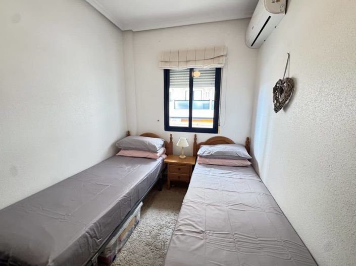 Image No.8-Appartement de 2 chambres à vendre à Espagne