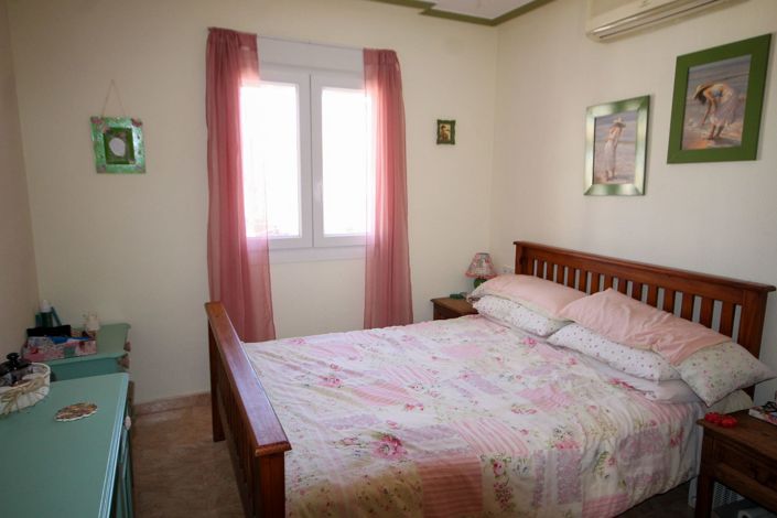 Image No.11-5 Bed Villa for sale