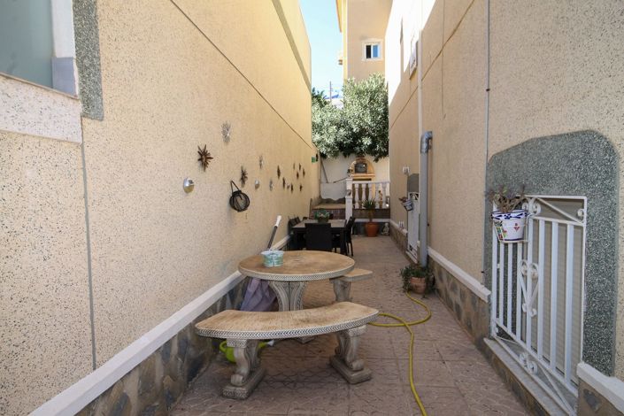 Image No.21-5 Bed Villa for sale