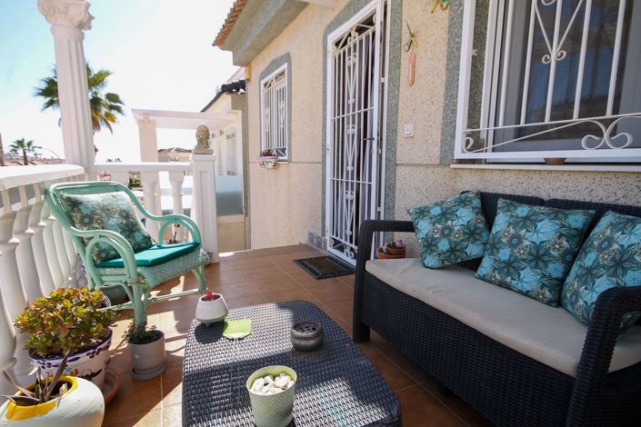 Image No.27-5 Bed Villa for sale