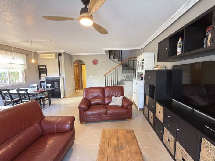 Image No.28-3 Bed Townhouse for sale