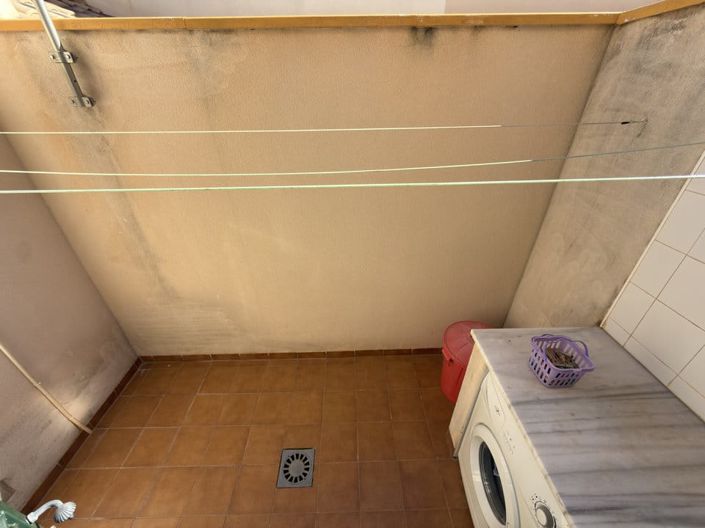 Image No.31-3 Bed Townhouse for sale