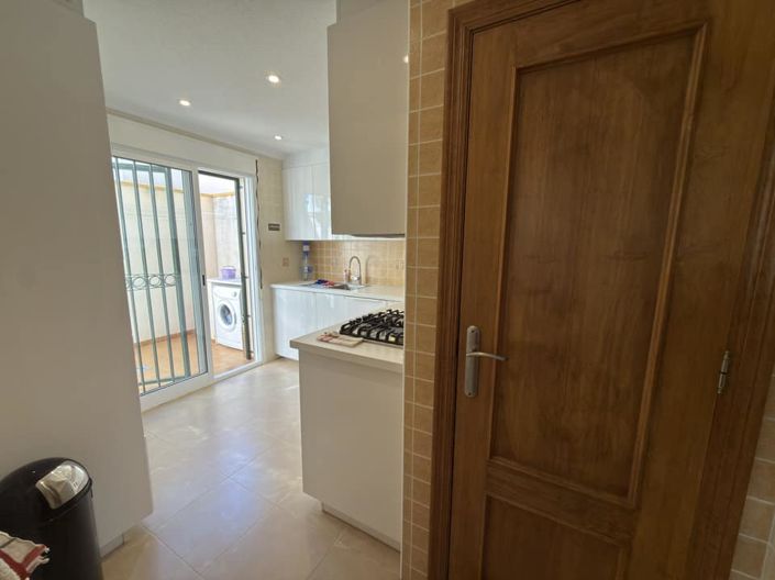 Image No.32-3 Bed Townhouse for sale