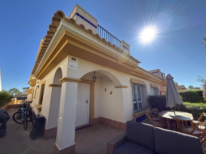 Image No.5-3 Bed Townhouse for sale