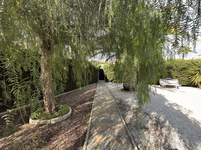 Image No.19-3 Bed Villa for sale