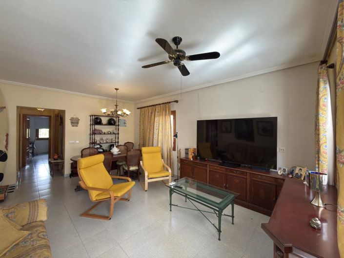 Image No.21-3 Bed Villa for sale