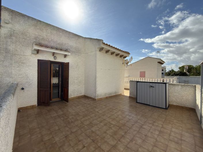 Image No.36-3 Bed Villa for sale