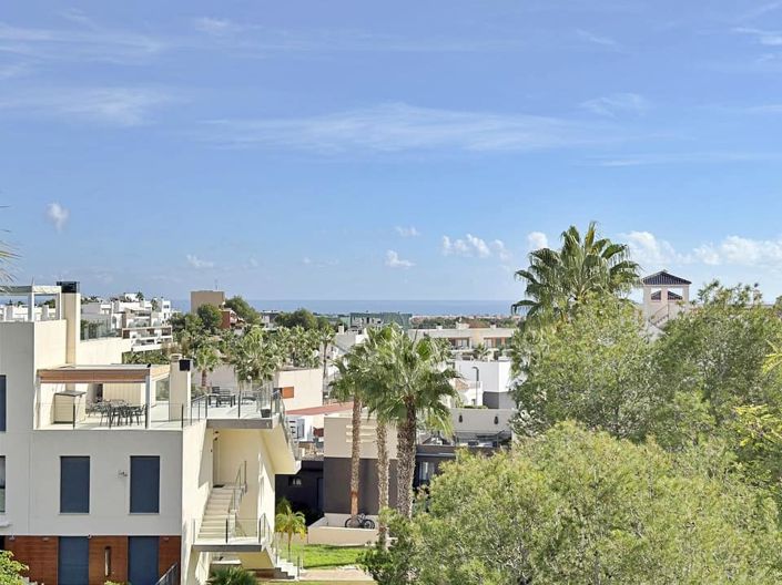 Image No.13-2 Bed Apartment for sale