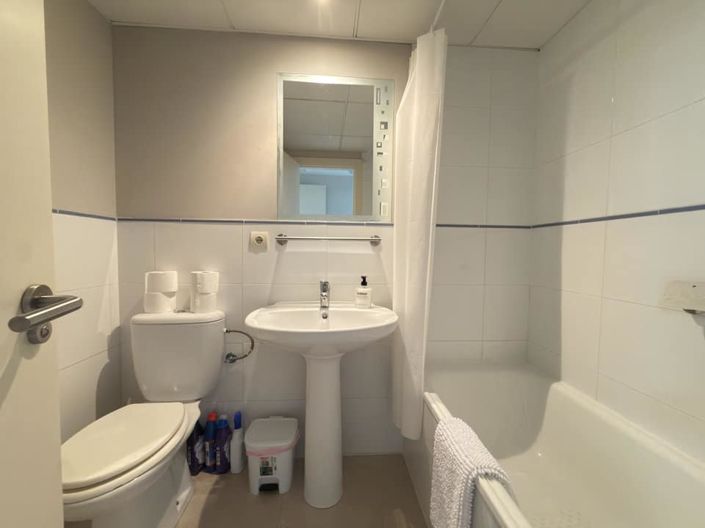 Image No.17-2 Bed Apartment for sale