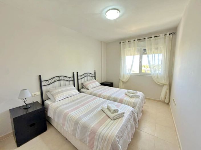 Image No.17-2 Bed Apartment for sale