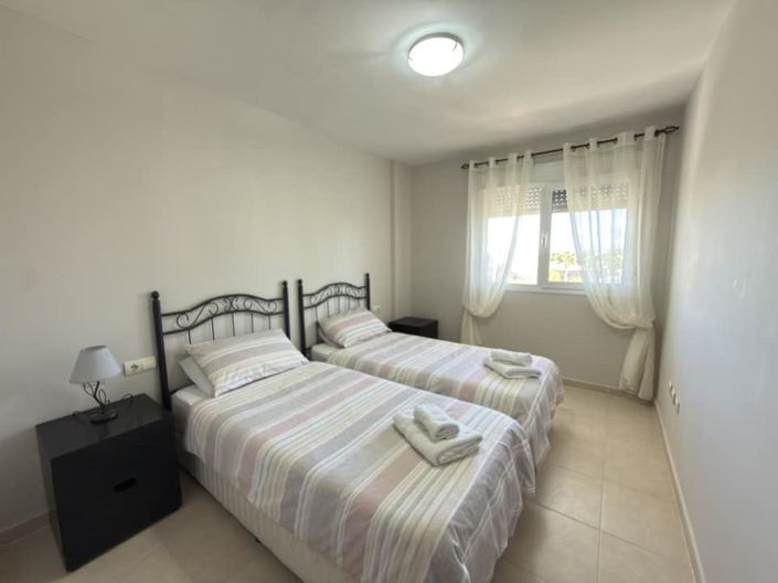 Image No.19-2 Bed Apartment for sale