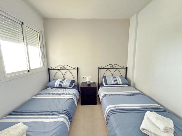 Image No.20-2 Bed Apartment for sale