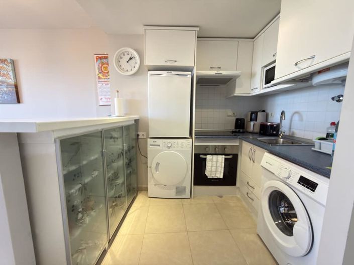 Image No.4-2 Bed Apartment for sale