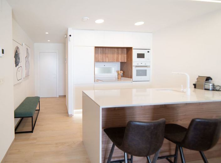 Image No.25-2 Bed Apartment for sale