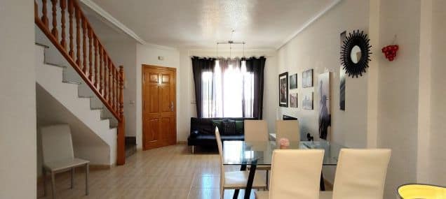 Image No.8-3 Bed Townhouse for sale