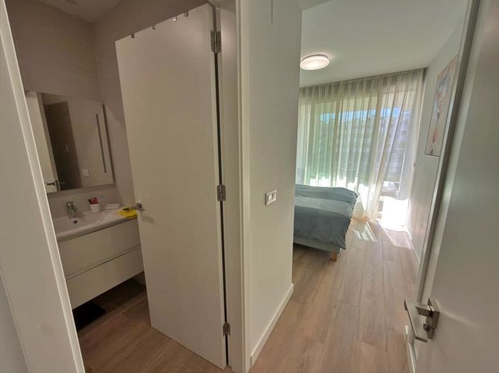 Image No.22-2 Bed Apartment for sale