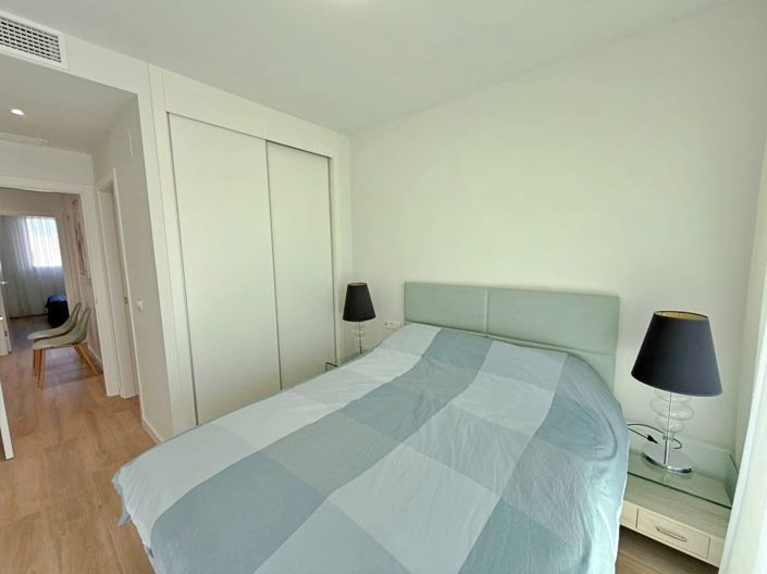Image No.23-2 Bed Apartment for sale