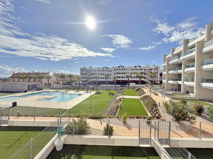 Image No.3-2 Bed Apartment for sale
