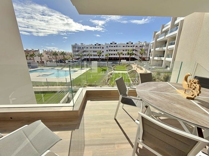 Image No.6-2 Bed Apartment for sale