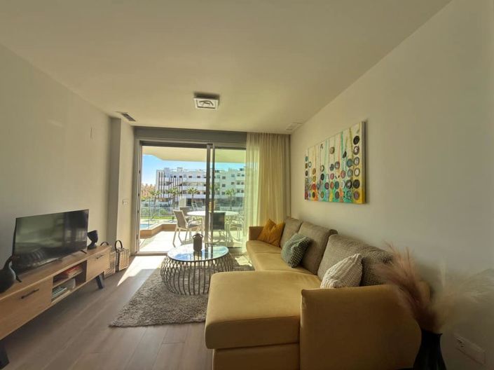 Image No.8-2 Bed Apartment for sale