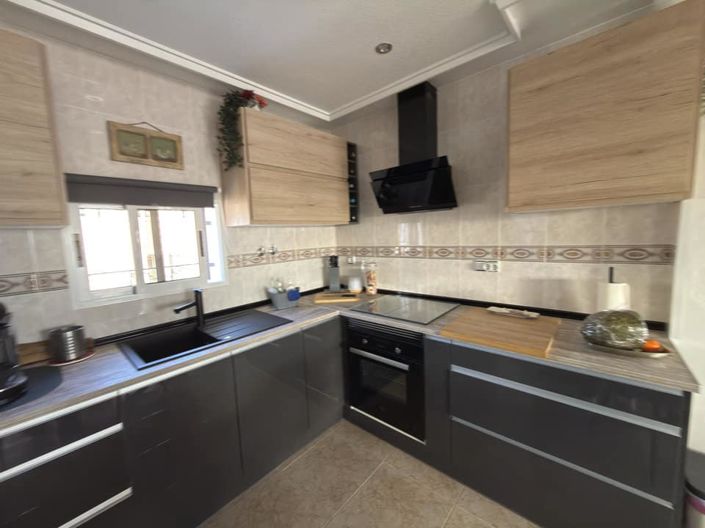 Image No.17-5 Bed Villa for sale