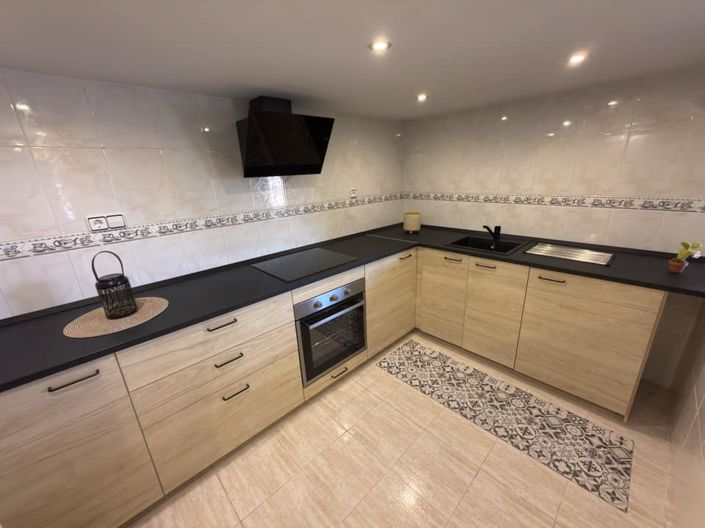 Image No.37-5 Bed Villa for sale