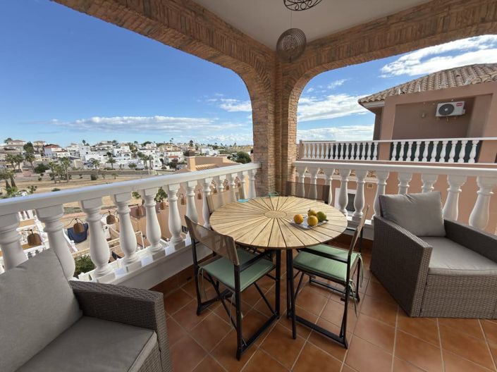 Image No.6-5 Bed Villa for sale