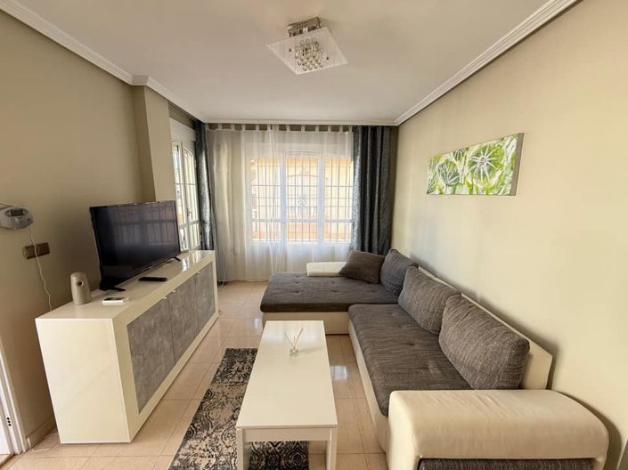 Image No.10-3 Bed Townhouse for sale