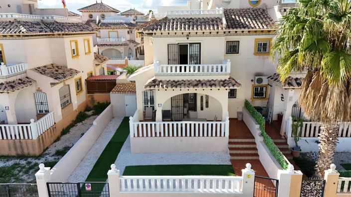 Image No.7-3 Bed Townhouse for sale