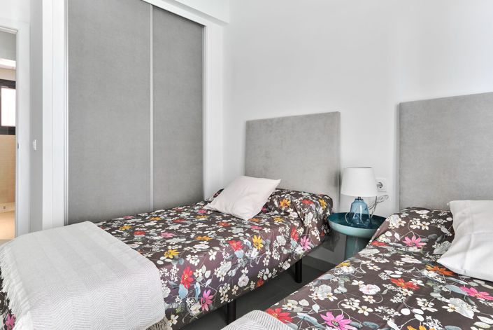 Image No.7-2 Bed Apartment for sale