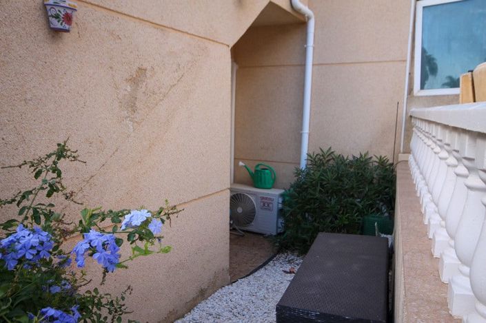 Image No.18-2 Bed Bungalow for sale