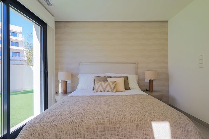 Image No.17-3 Bed Villa for sale