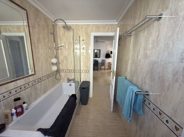 Image No.14-2 Bed Apartment for sale