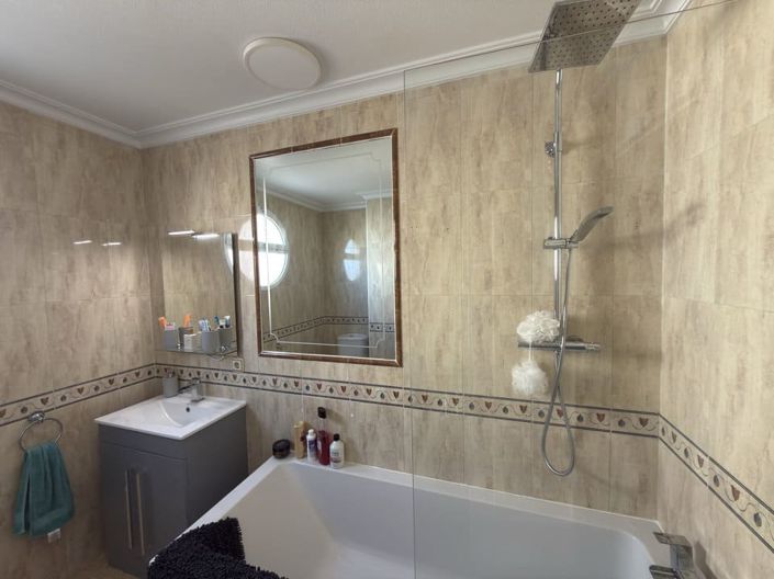 Image No.15-2 Bed Apartment for sale