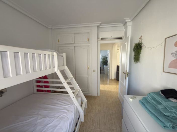 Image No.17-2 Bed Apartment for sale