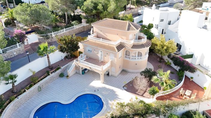 Image No.2-3 Bed Villa for sale