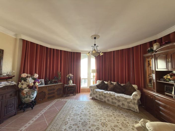 Image No.20-3 Bed Villa for sale