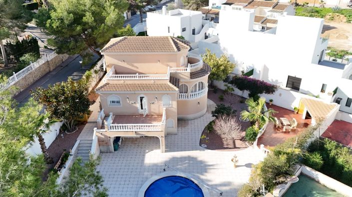 Image No.3-3 Bed Villa for sale