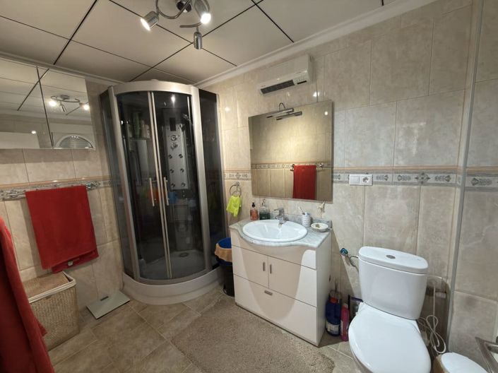 Image No.38-3 Bed Villa for sale