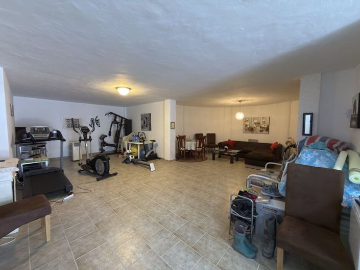 Image No.41-3 Bed Villa for sale