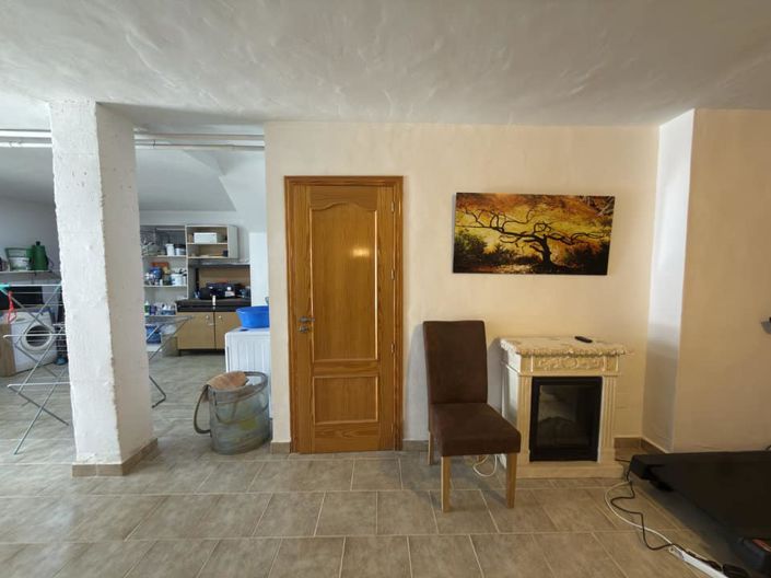 Image No.44-3 Bed Villa for sale