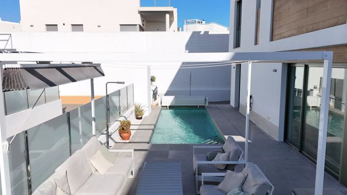 Image No.11-4 Bed Villa for sale