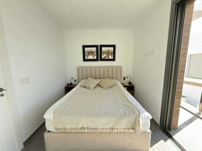 Image No.24-4 Bed Villa for sale