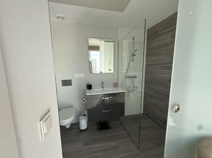 Image No.28-4 Bed Villa for sale