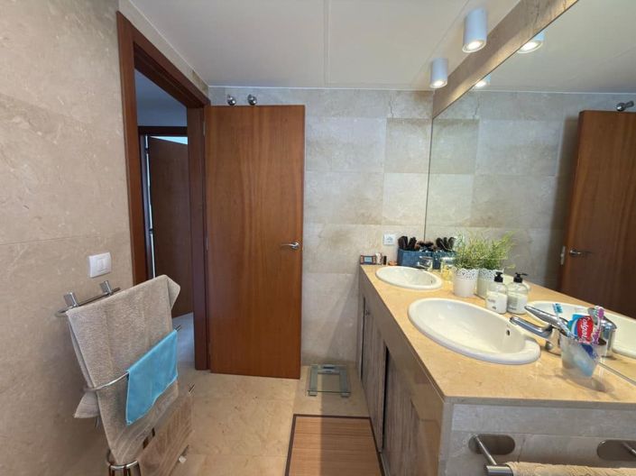 Image No.13-2 Bed Apartment for sale