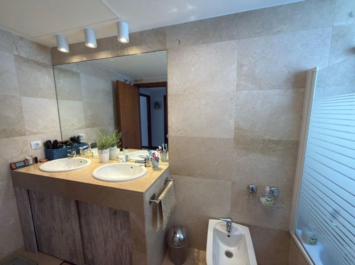 Image No.14-2 Bed Apartment for sale