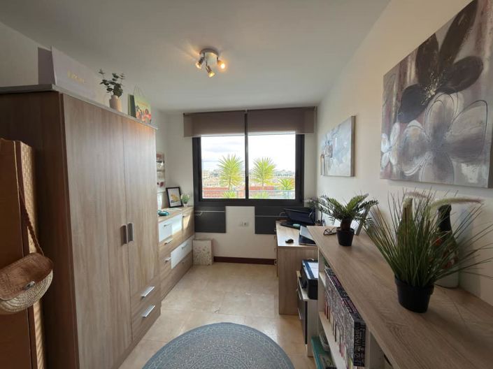 Image No.19-2 Bed Apartment for sale