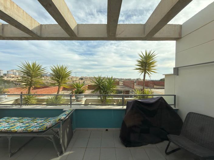 Image No.24-2 Bed Apartment for sale