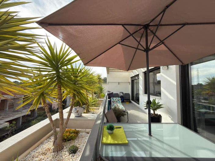 Image No.25-2 Bed Apartment for sale