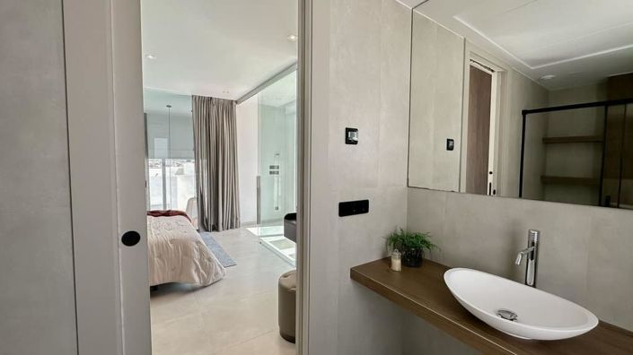 Image No.16-3 Bed Villa for sale